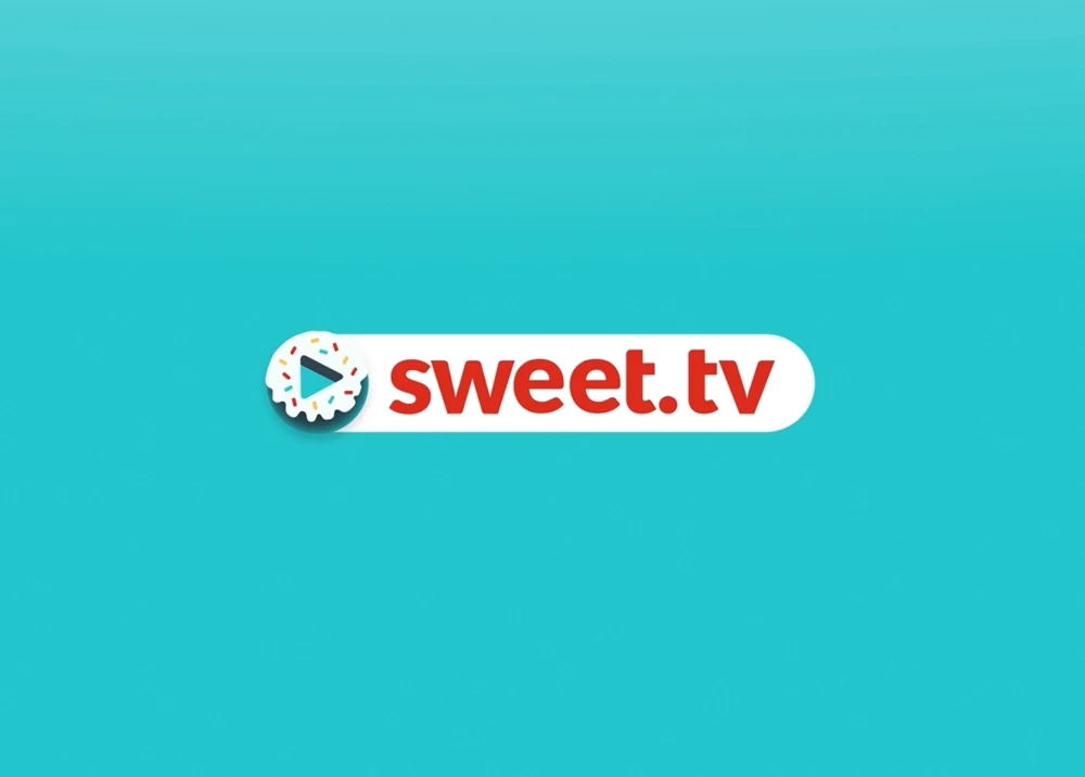 SWEET.TV: Moderná online televízia, ktorá kombinuje živé vysielanie a bohatú videotéku. Aká je jej cena?